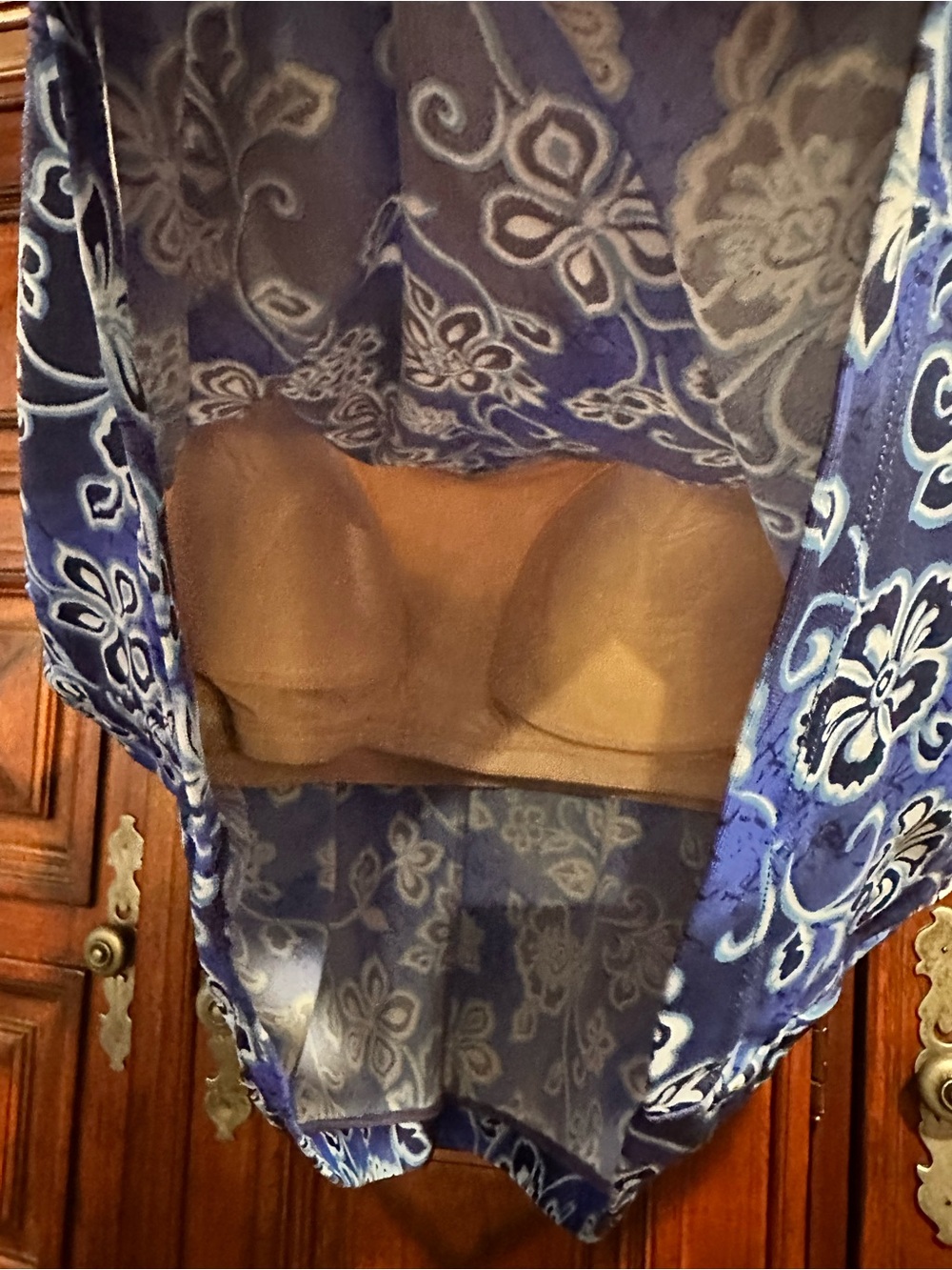 Cherokee Tankini set 24W top & 20W bottoms. Built in soft cup bra. - Picture 7 of 9